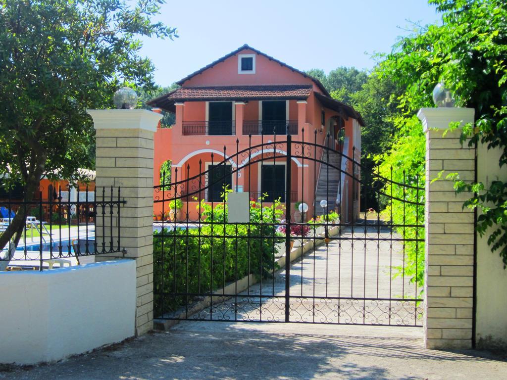 Varvara Studios & Apartments II Περουλάδες Εξωτερικό φωτογραφία