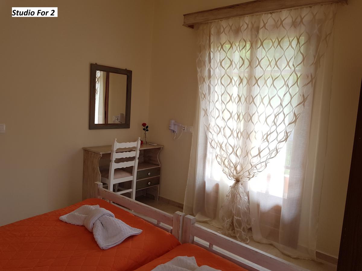 Varvara Studios & Apartments II Περουλάδες Εξωτερικό φωτογραφία