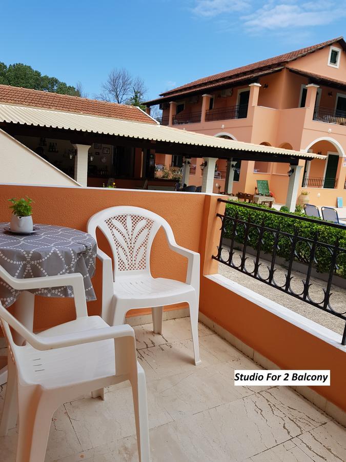 Varvara Studios & Apartments II Περουλάδες Εξωτερικό φωτογραφία